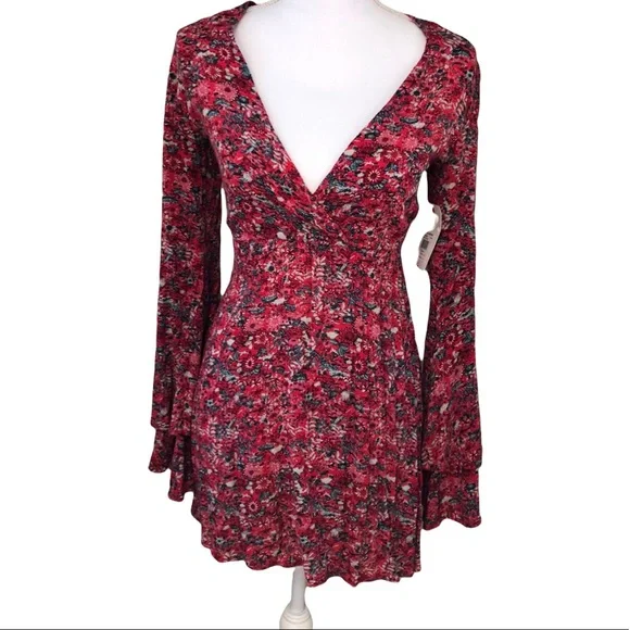 Billabong Dresses Billabong Floral Bell Sleeve Dress Poshmark